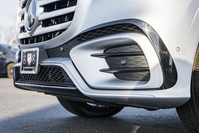 Certified 2025 Mercedes-Benz GLS 450 4MATIC image 15