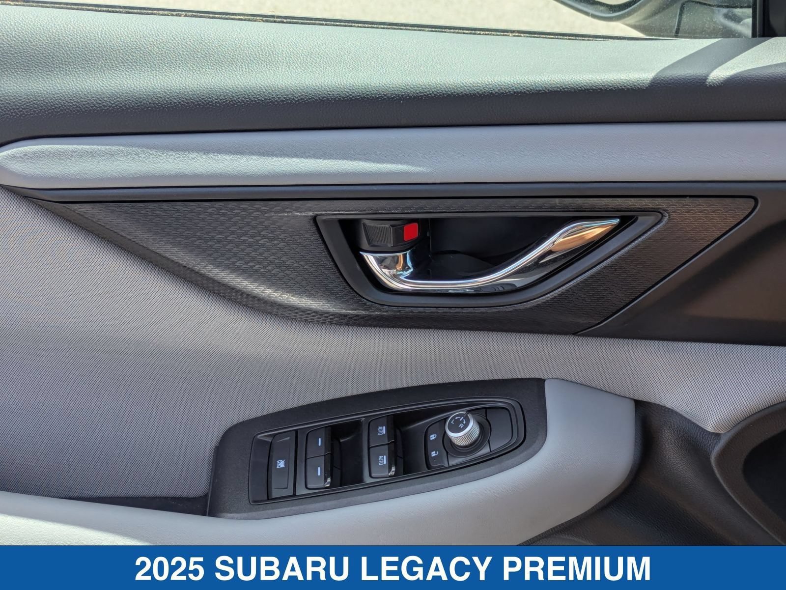 Certified 2025 Subaru Legacy Premium AWD/4WD image 13