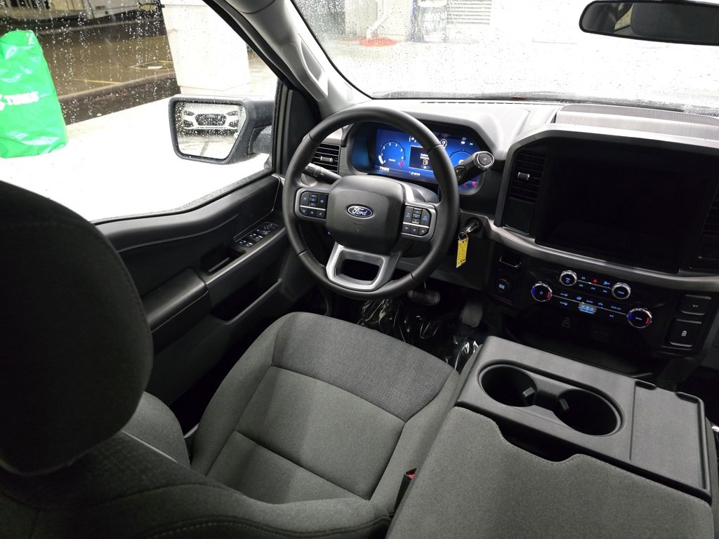 Used 2025 Ford F150 XLT w/ Equipment Group 301A Standard image 39