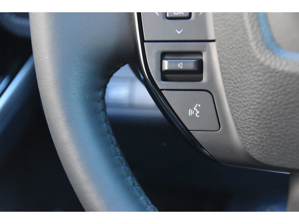 Used 2024 Subaru Solterra Limited w/ Limited Package image 32