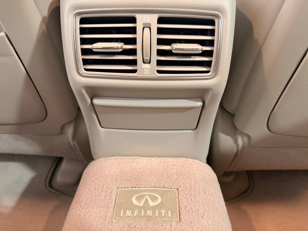 Used 2014 INFINITI Q50 Premium w/ Navigation Package image 31