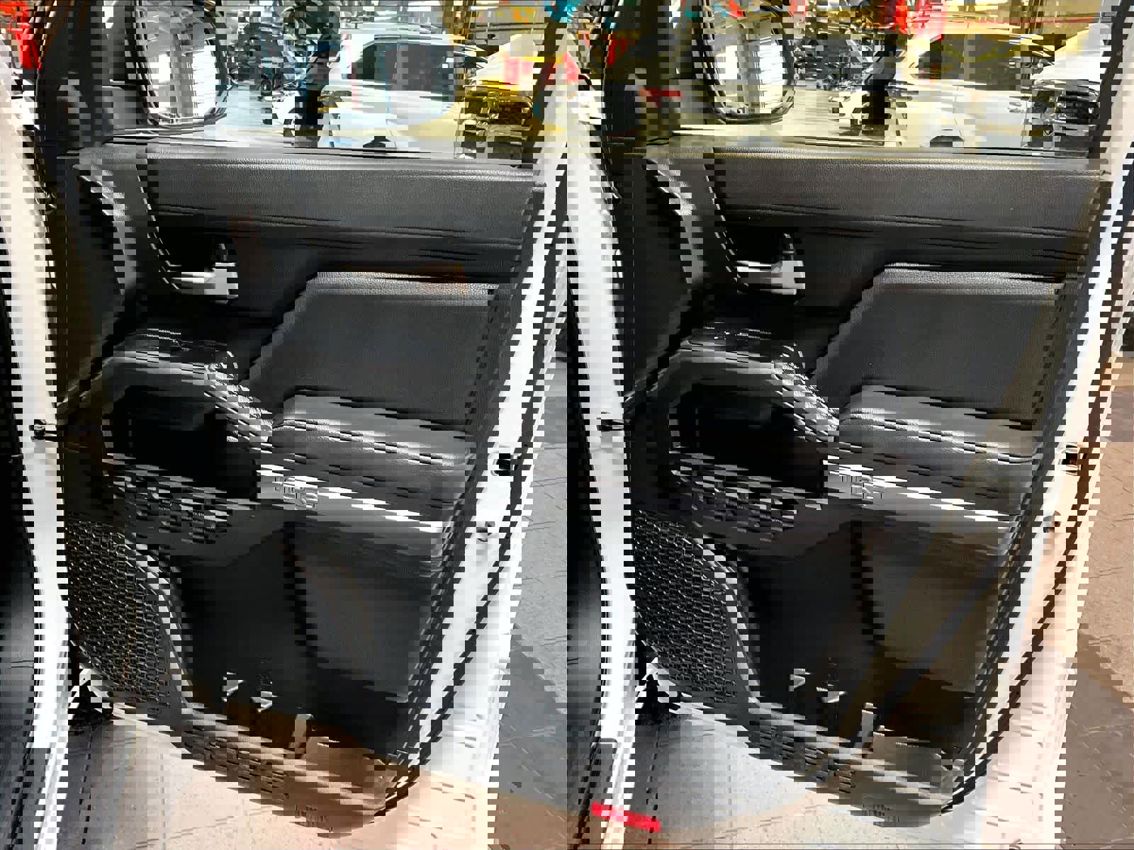 Used 2025 Toyota Tacoma TRD Off-Road image 12