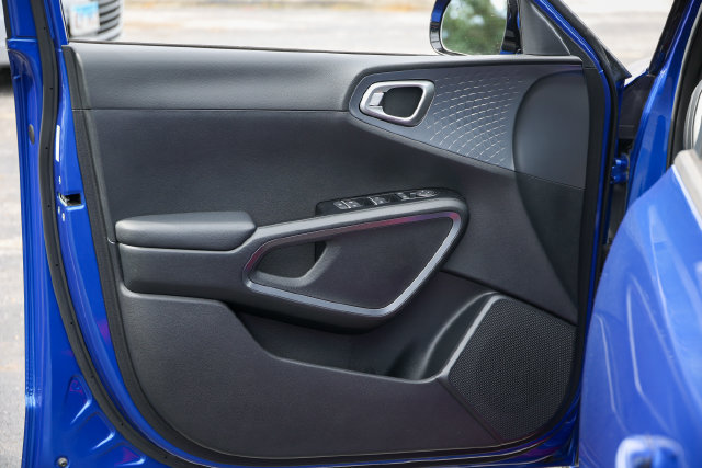 Used 2020 Kia Soul GT-Line w/ GT 2.0L Power Sunroof Package FWD image 4
