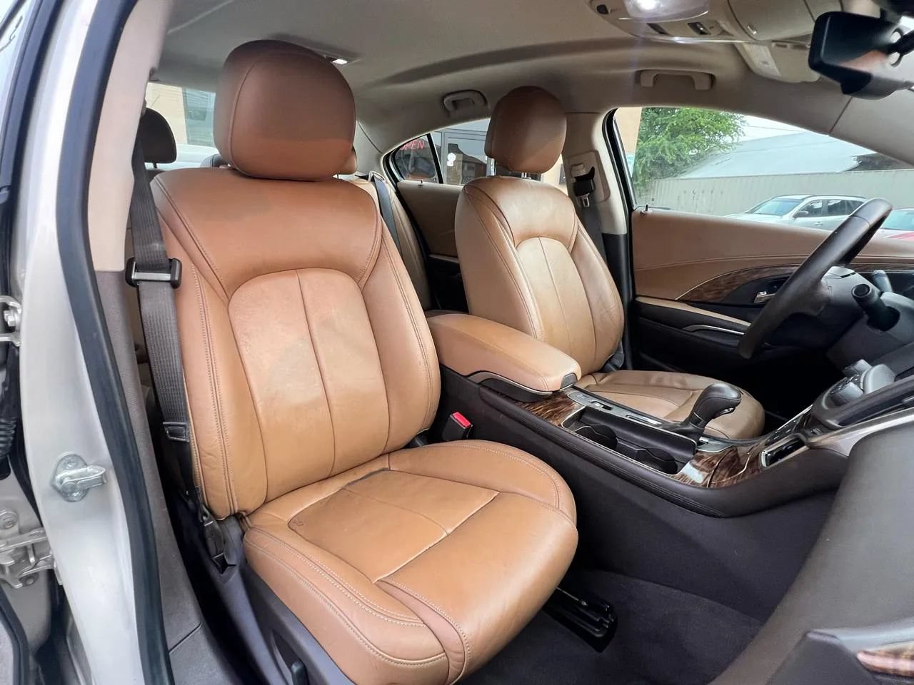 Used 2014 Buick LaCrosse Leather w/ Driver Confidence Package FWD image 28