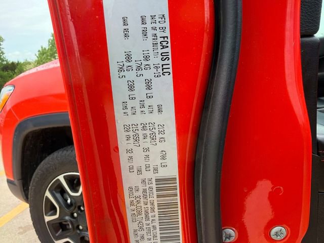 Used 2020 Jeep Compass Trailhawk w/ Leather Interior Group AWD/4WD image 34