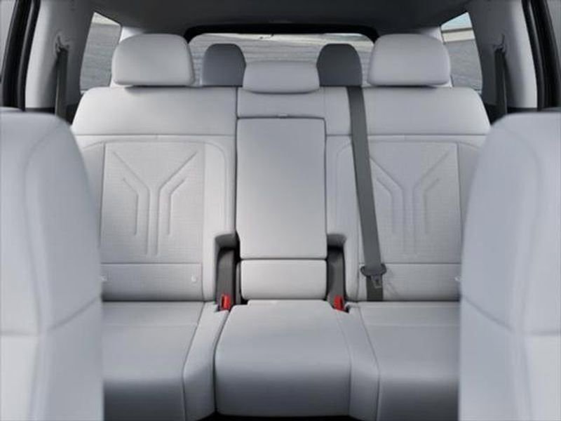 New 2026 Hyundai Santa Fe SEL image 16