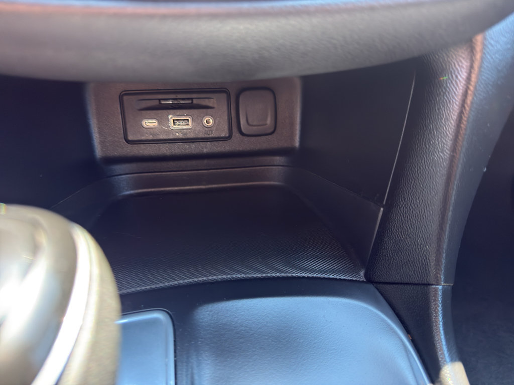 Certified 2020 Chevrolet Equinox LT FWD image 19