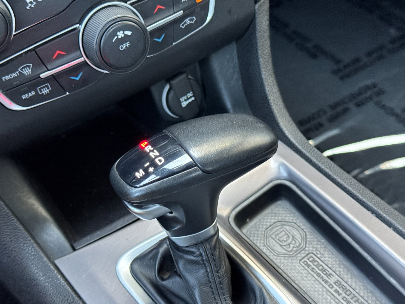 Used 2022 Dodge Charger SXT RWD image 24