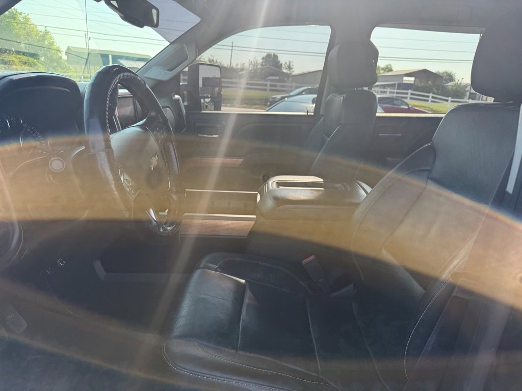 Used 2015 Chevrolet Silverado 3500 LTZ w/ Duramax Plus Package image 9