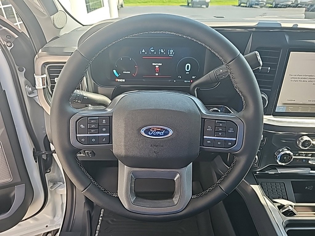 New 2025 Ford F250 Lariat w/ Lariat Ultimate Package image 14