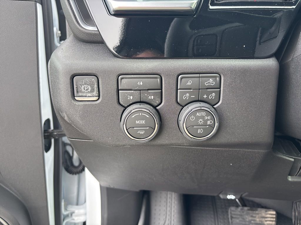 New 2026 Chevrolet Silverado 3500 LT w/ All Star Edition image 20