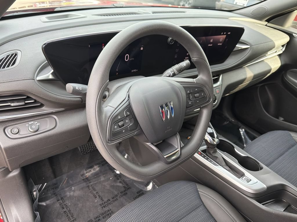 Used 2024 Buick Envista Preferred w/ Convenience II Package FWD image 16