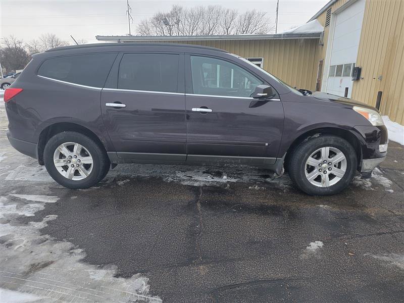 Used 2010 Chevrolet Traverse LT w/ Personal Connectivity Package image 9