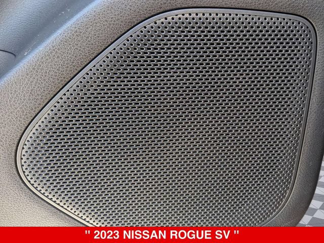 Used 2023 Nissan Rogue SV AWD/4WD image 14