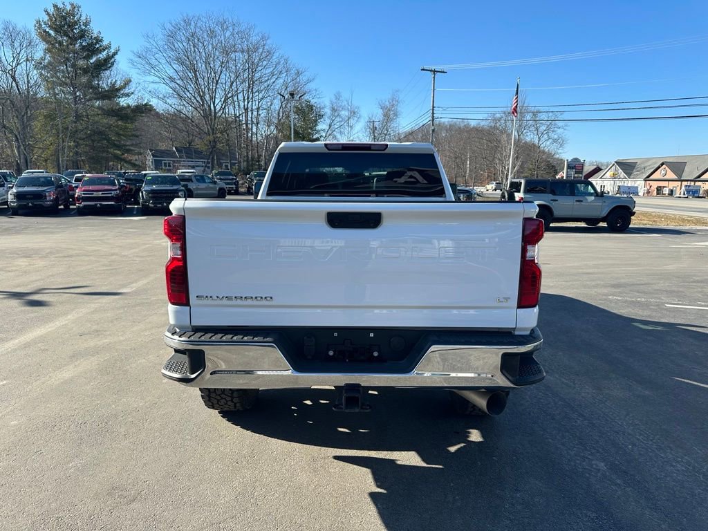 Used 2024 Chevrolet Silverado 2500 LT image 8