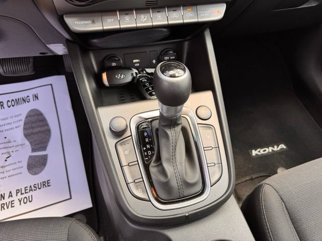 Used 2022 Hyundai Kona SEL w/ Convenience Package FWD image 18