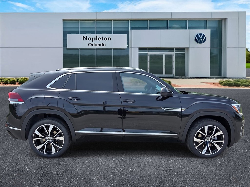 New 2025 Volkswagen Atlas Cross Sport SEL Premium R-Line image 5