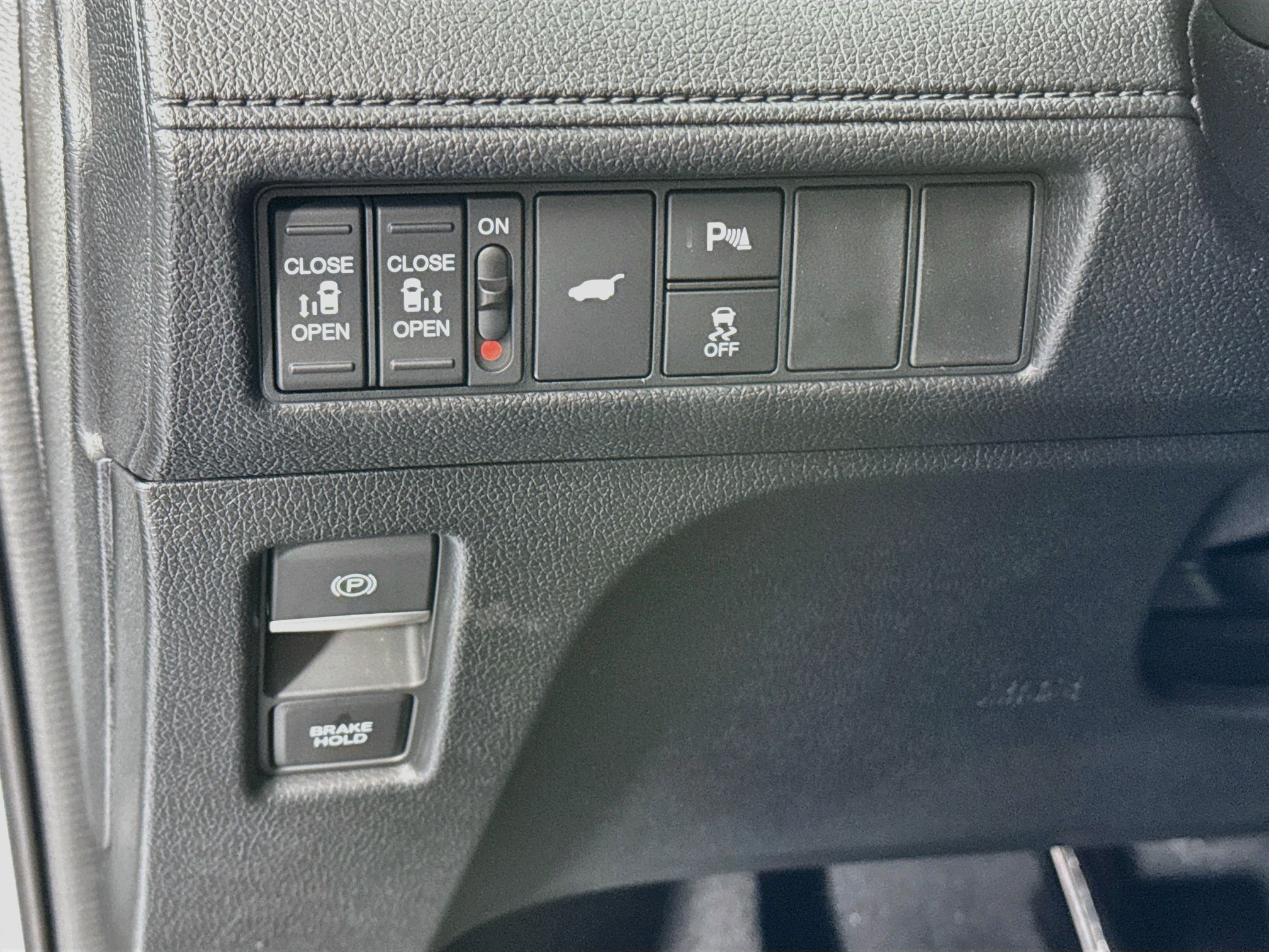 New 2027 Honda Odyssey Touring image 10