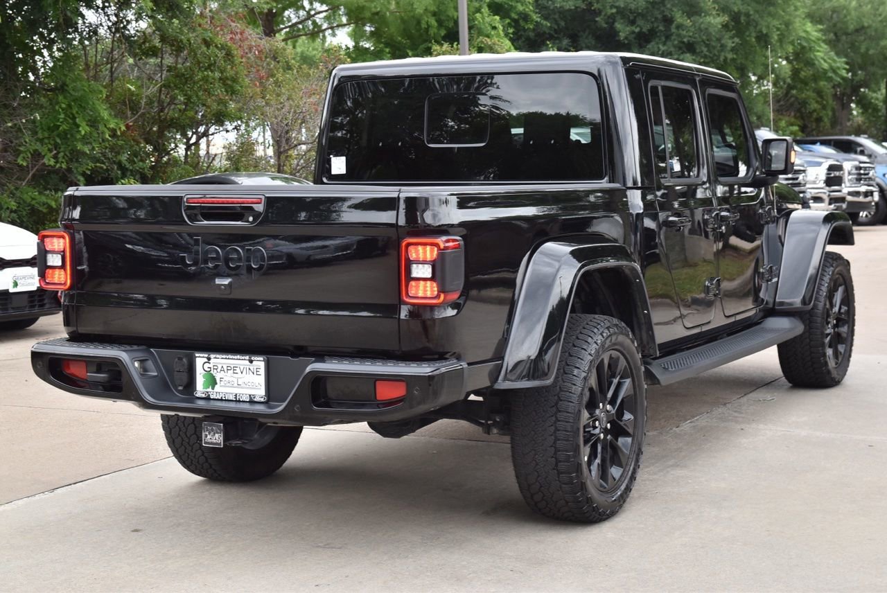 Used 2022 Jeep Gladiator Overland AWD/4WD image 8