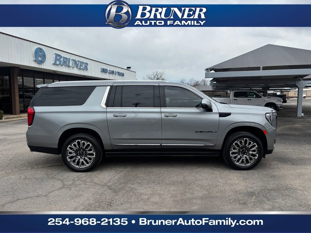 Certified 2024 GMC Yukon XL Denali Ultimate image 4
