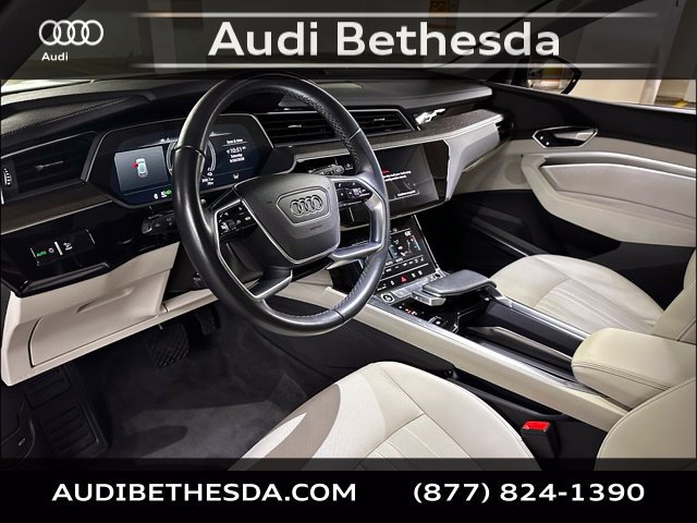 Certified 2024 Audi Q8 e-tron Premium Plus w/ Premium Plus Package AWD/4WD image 13