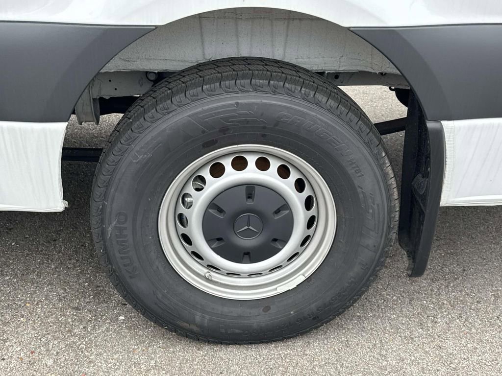 New 2025 Mercedes-Benz Sprinter 2500 image 3