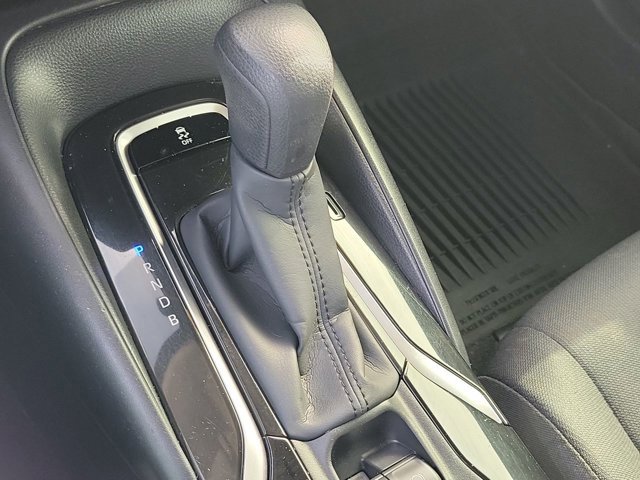 Used 2022 Toyota Corolla LE image 25