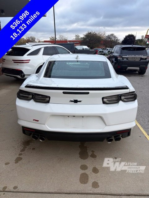 Used 2022 Chevrolet Camaro LT w/ RS Package RWD image 5