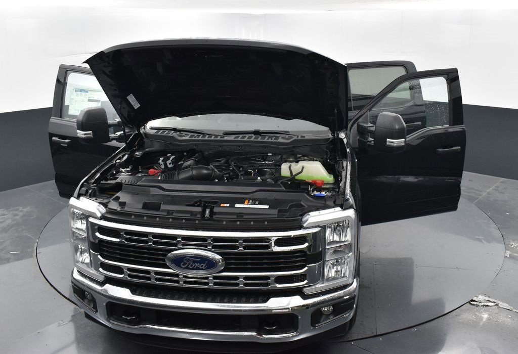 New 2026 Ford F250 XLT image 38