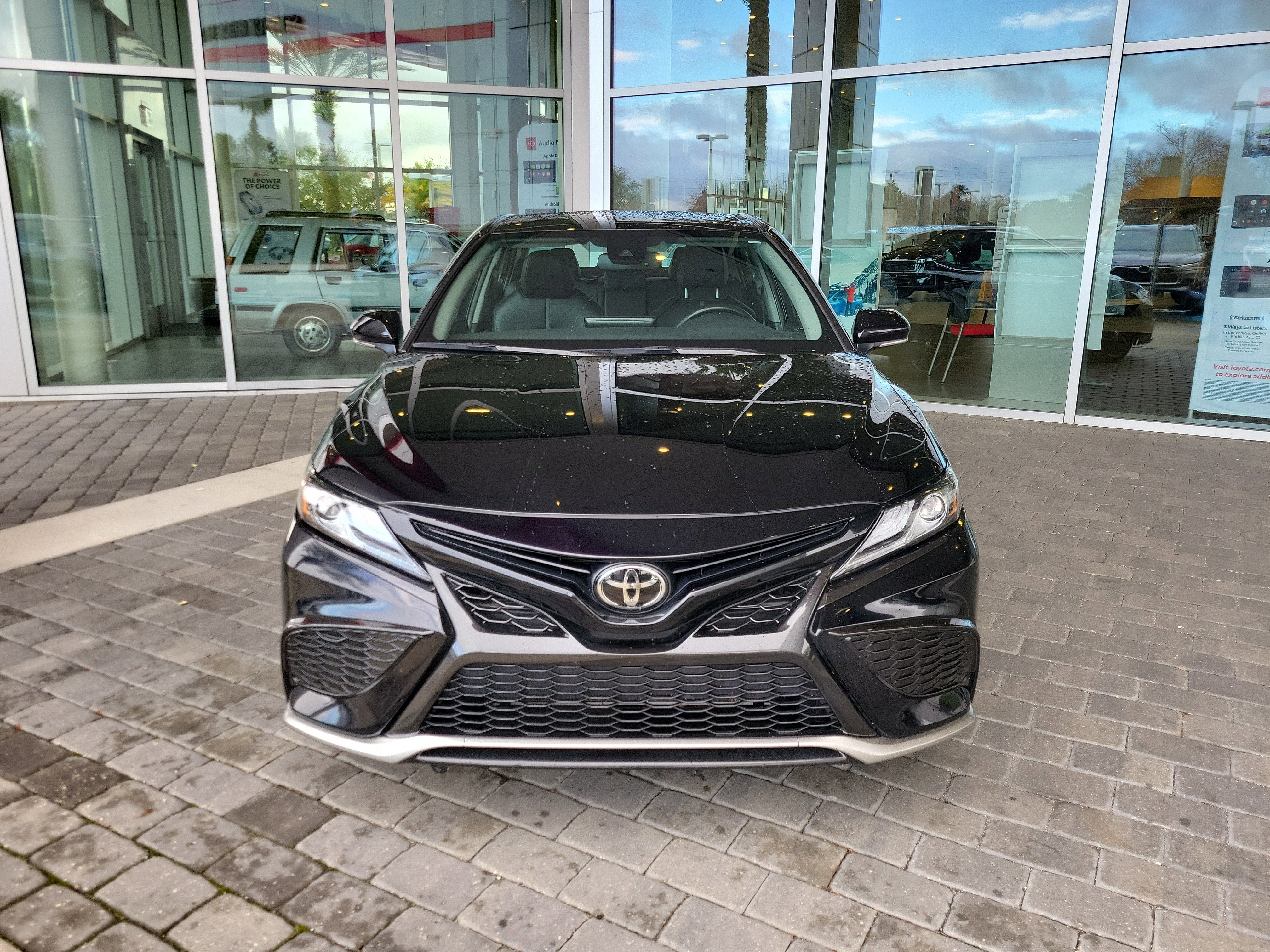 Used 2024 Toyota Camry XSE image 9