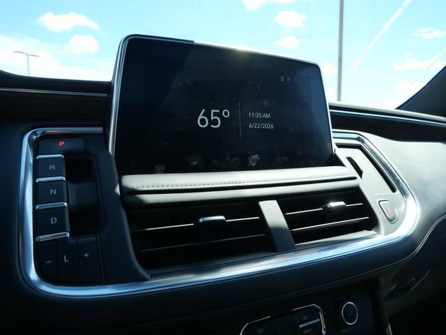Used 2023 Chevrolet Suburban High Country AWD/4WD image 24