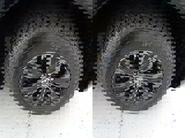 Used 2020 Nissan Armada Platinum w/ Captain's Chairs Package AWD/4WD image 33