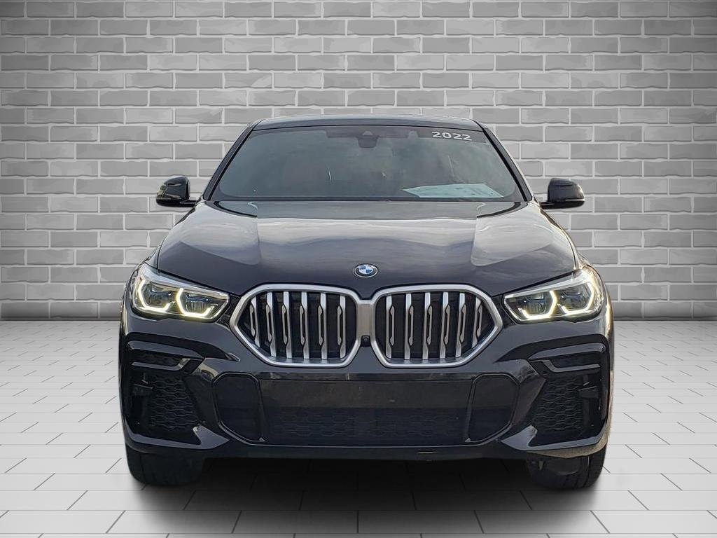Used 2023 BMW X6 xDrive40i w/ Executive Package image 2