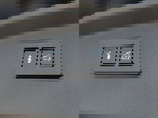 Certified 2025 Subaru Outback Touring w/ Popular Package #2 image 11