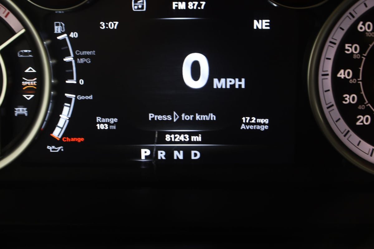 Used 2018 RAM 1500 Laramie w/ Convenience Group AWD/4WD image 31