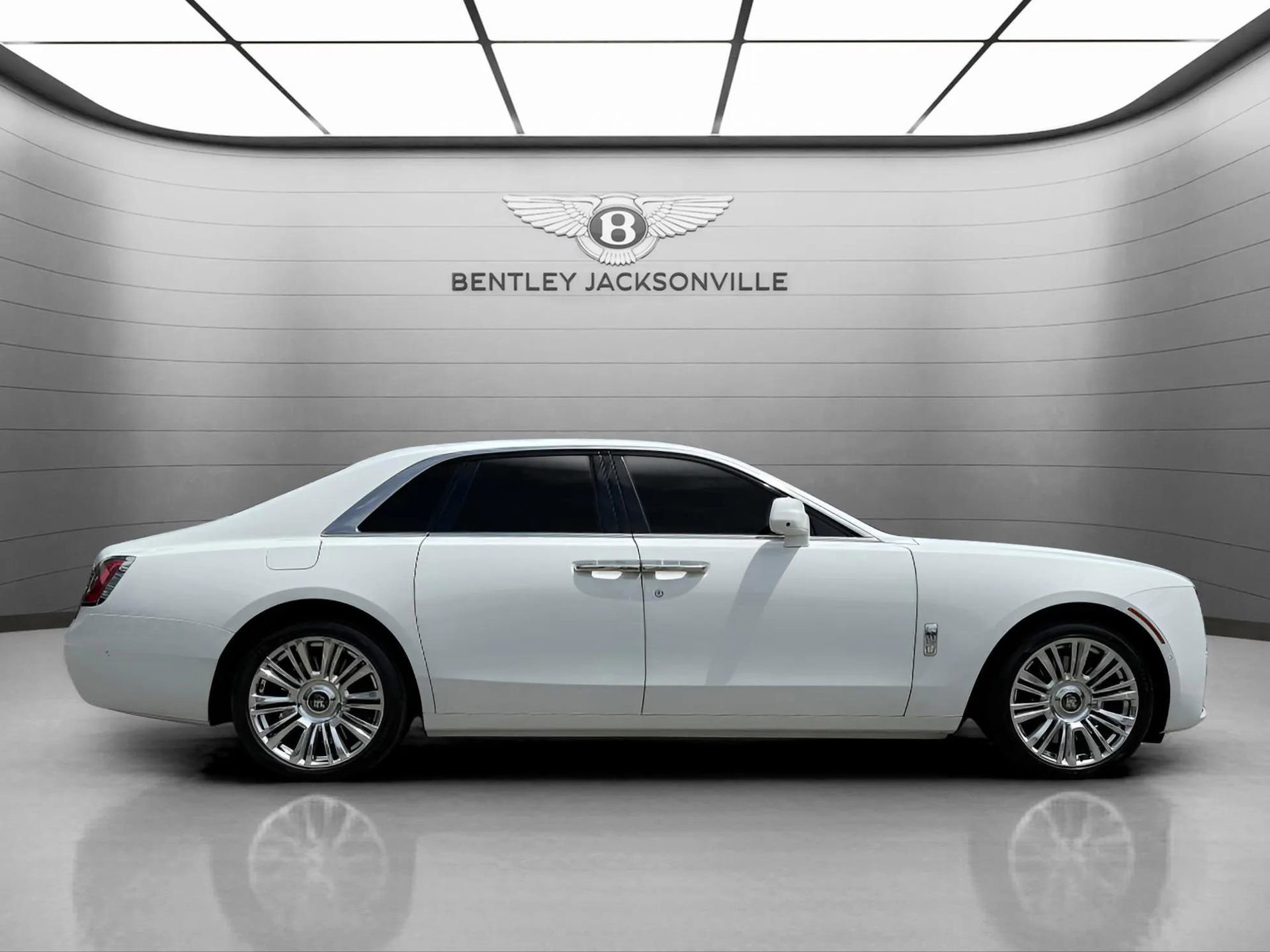 Used 2022 Rolls-Royce Ghost AWD/4WD image 8