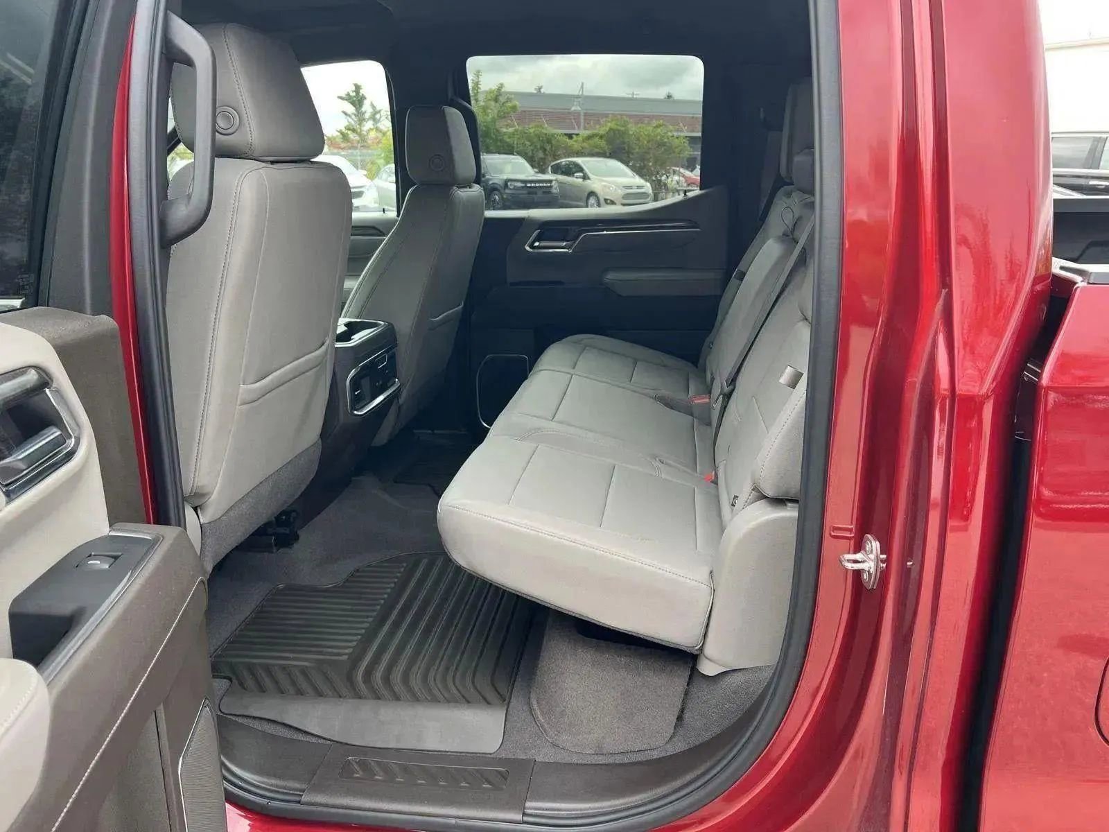 Used 2023 Chevrolet Silverado 1500 LTZ w/ Technology Package image 22