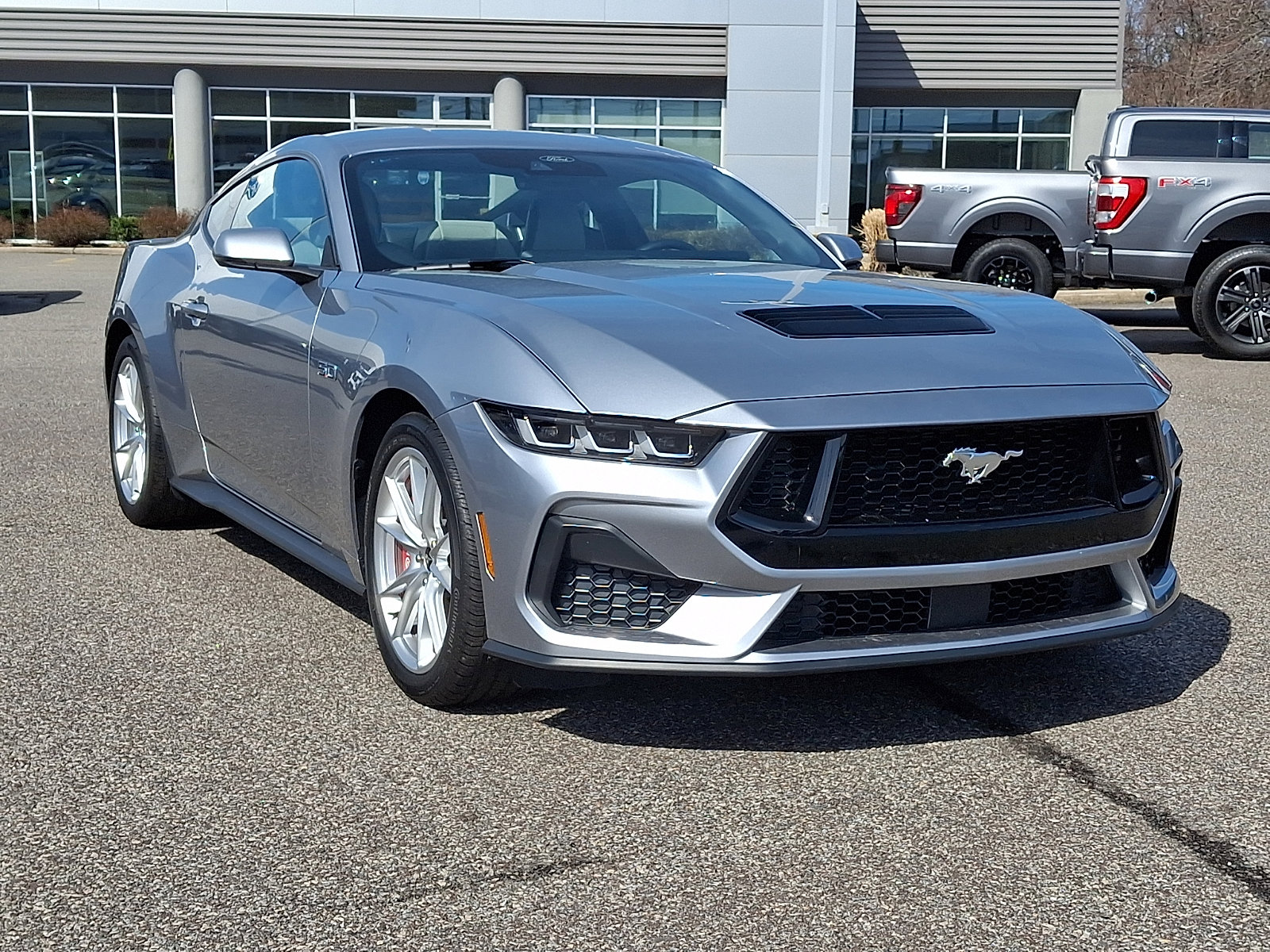 Used 2024 Ford Mustang GT Premium image 2