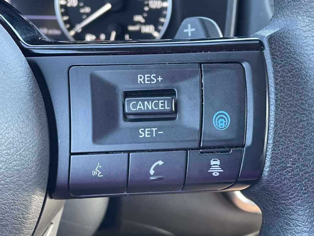 Used 2021 Nissan Rogue SV AWD/4WD image 30