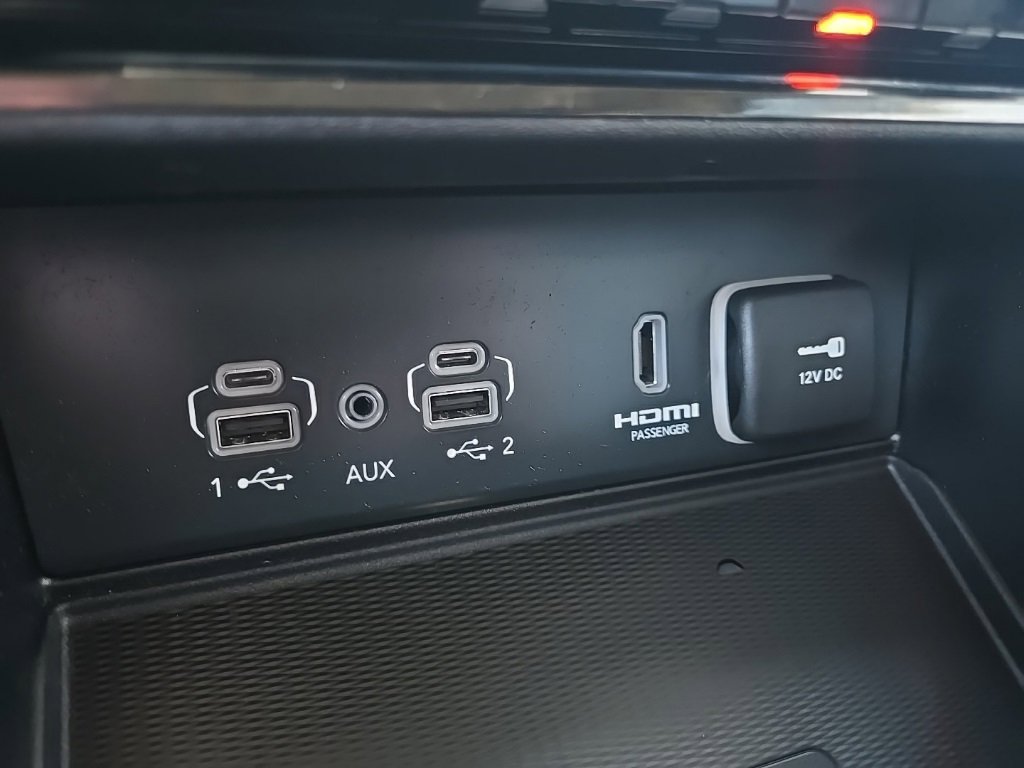 Used 2022 Jeep Grand Cherokee Limited 4xe w/ Luxury Tech Group II image 68