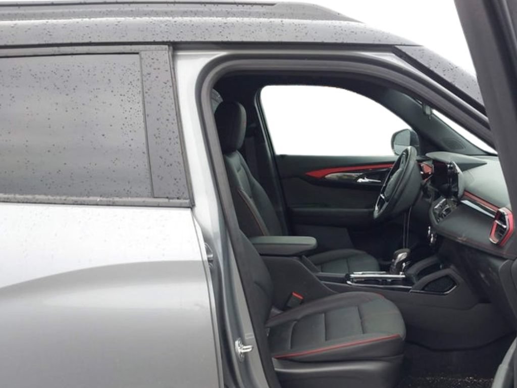 Used 2026 Chevrolet TrailBlazer RS FWD image 10