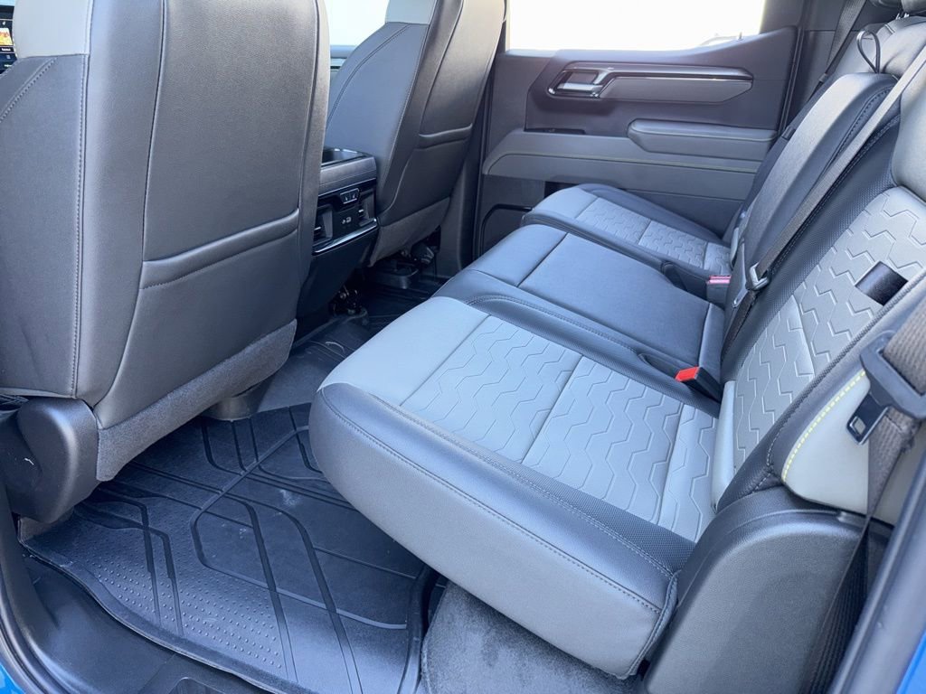 Used 2026 Chevrolet Silverado 1500 ZR2 image 30