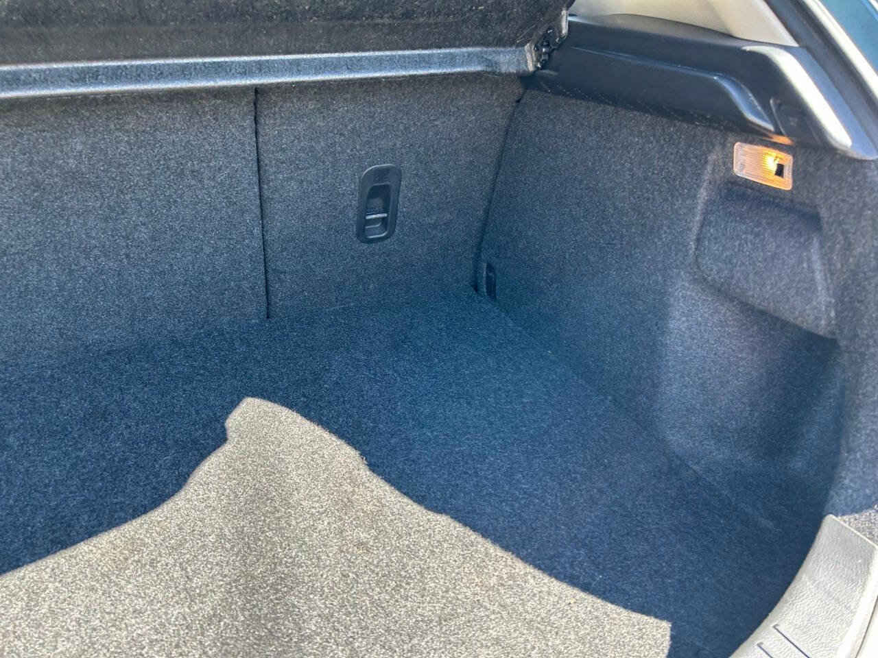 Used 2010 MAZDA MAZDA3 s Grand Touring image 19