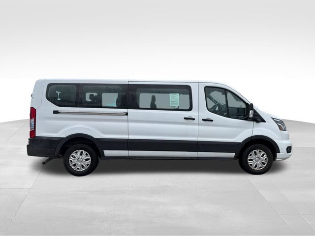 Used 2023 Ford Transit 350 XLT RWD image 4