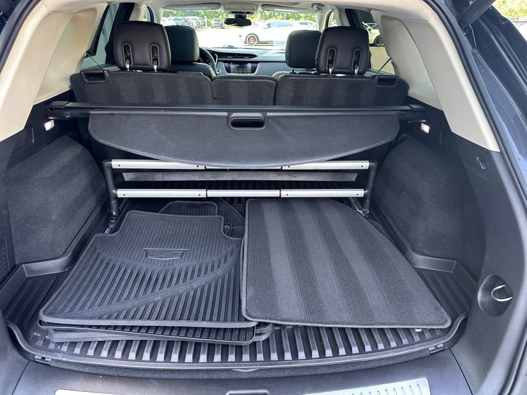 Used 2018 Cadillac XT5 Luxury w/ Driver Awareness Package FWD image 20