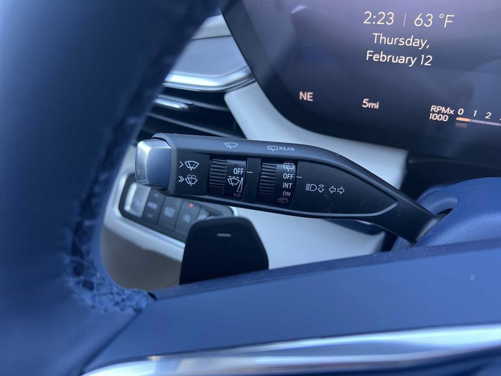 New 2026 Buick Enclave Avenir w/ Super Cruise Package FWD image 9