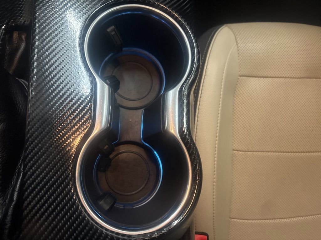 Used 2020 Ford Mustang Premium image 18