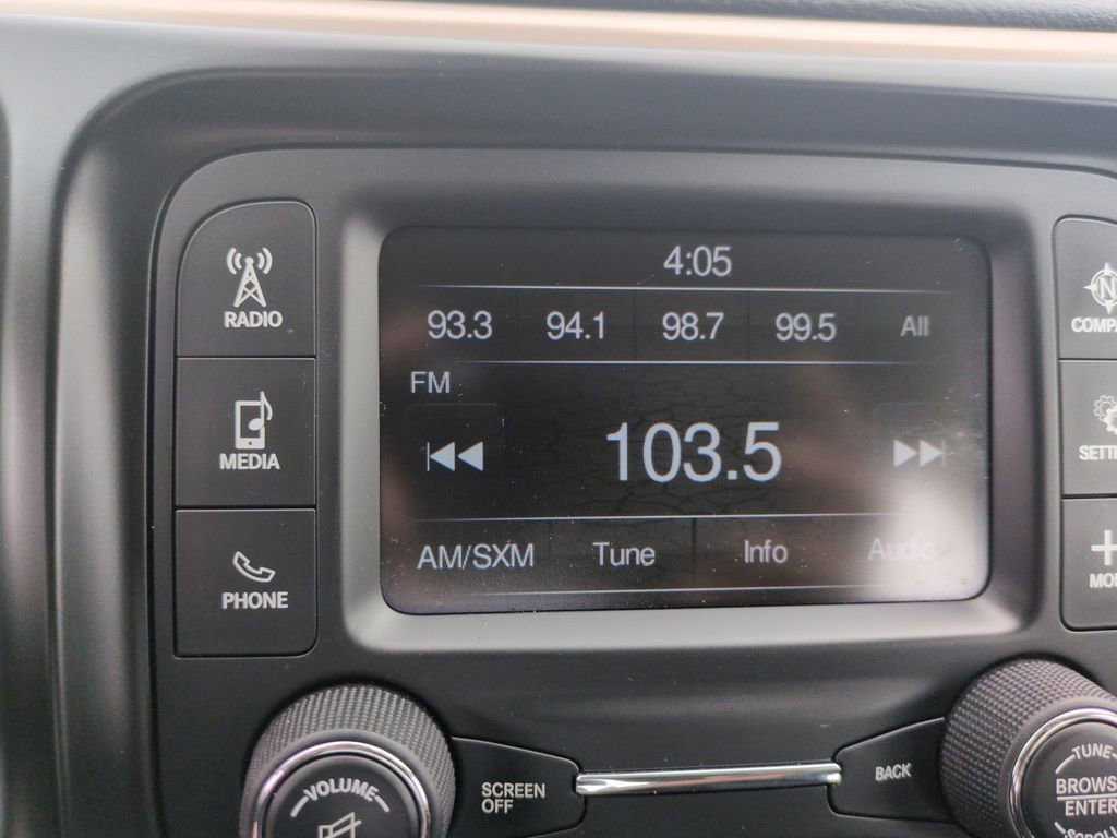 Used 2017 Jeep Cherokee Sport FWD image 26