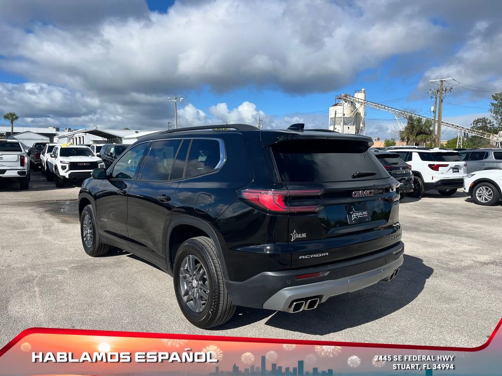 Used 2025 GMC Acadia Elevation image 5