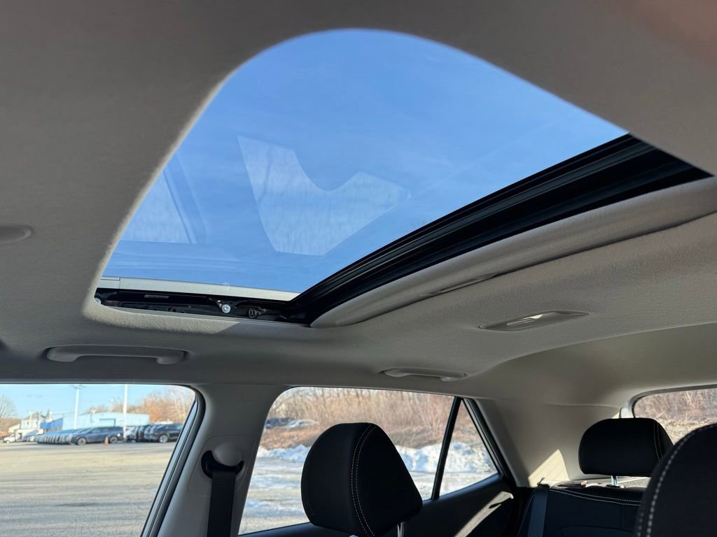 Certified 2026 Hyundai Venue SEL image 37